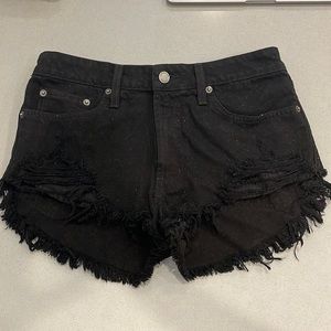 Carmar Los Angeles. Morgan Melanite Denim Shorts. Size 27.